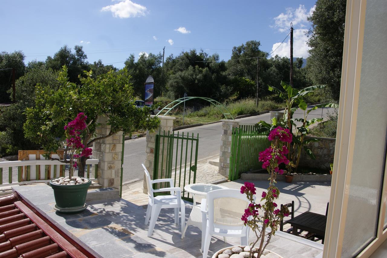 Augustus Hotel Dhërmi Zewnętrze zdjęcie